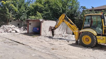 TULCEA: Primăria continuă desființarea garajelor. Demolările încep luna aceasta