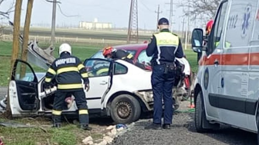 FOTO – UPDATE Județul CONSTANȚA: Accident rutier grav, o persoană a decedat