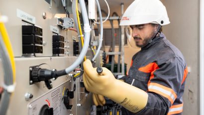 NĂVODARI: Proiect de modernizare a rețelei de distribuție a energiei electrice, în beneficiul a 4.000 de clienți
