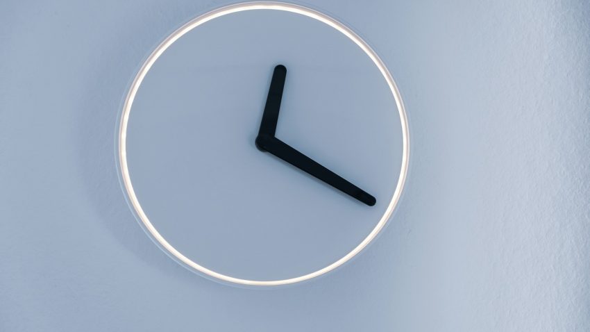 România se pregătește pentru trecerea la ora de vară