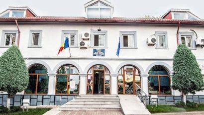 NĂVODARI: Sediul Primăriei, închis pentru programul cu publicul