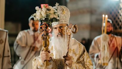 Arhiepiscopul Tomisului, ÎPS Teodosie: „Lumina lui Hristos este bucurie, pace, dragoste, iertare”