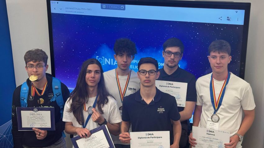 Rezultate de excepție pentru patru elevi de la Colegiul Național “Mircea cel Bătrân”, care au participat la faza națională a Olimpiadei Naționale de Inteligență Artificială