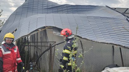 Furtuna a provocat pagube în 14 județe: Un bărbat a murit la Huși și zeci de localități au rămas fără electricitate