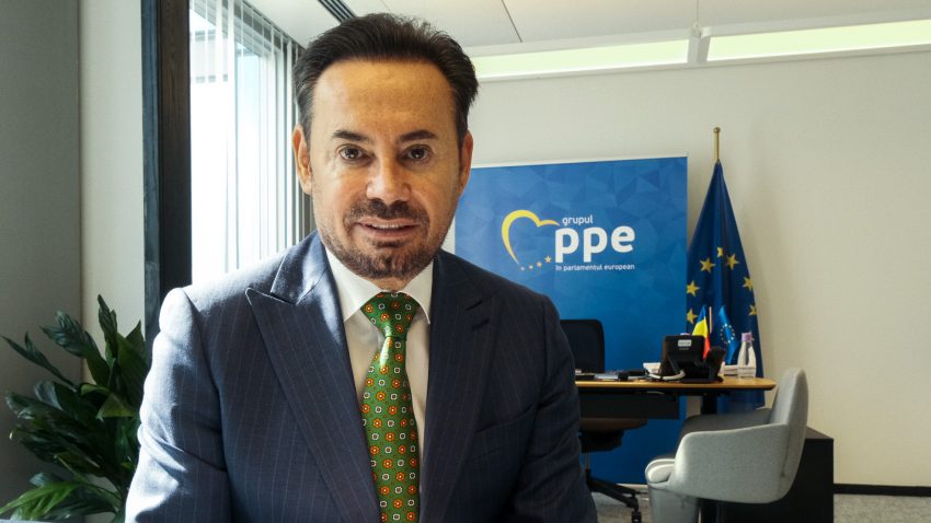 AUDIO | Eurodeputatul creștin-democrat Gheorghe Falcă (PPE): “Lucrăm la un proiect pentru a obține finanțare europeană să legi Salonic, Varna, Constanța, Tulcea și Odesa. Dacă ne uităm, vorbim de porturi de la Odesa, Tulcea ca un port fluvial, apoi vorbim de Constanța, port maritim, Varna și Salonic”