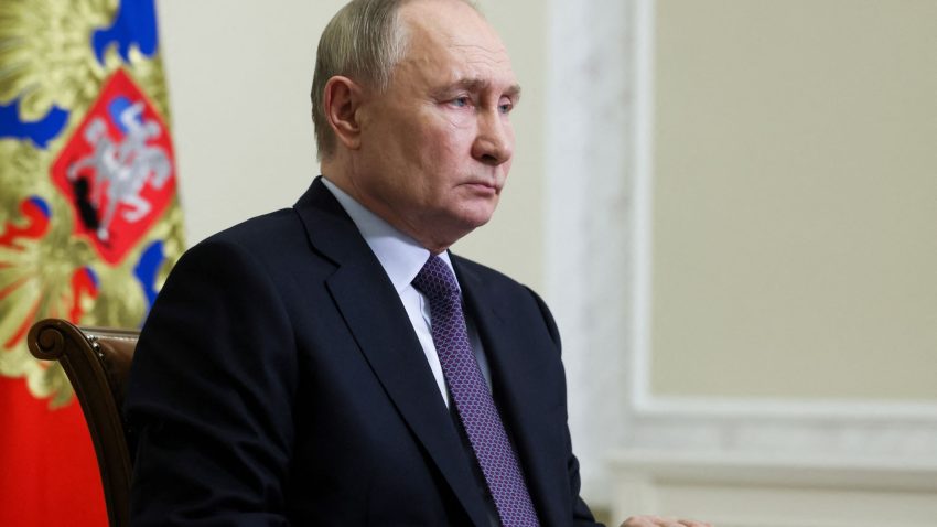 Putin afirmă că se va întâlni cu Zelenski numai după ce va fi convenit un acord de pace