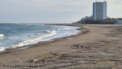Lucrări de pregătire, controale și noi licitații pe plajele de pe litoral, în așteptarea deschiderii sezonului estival