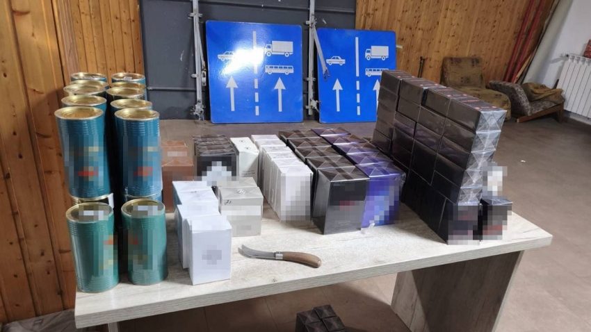 Produse susceptibilea fi contrafăcute, în valoare de peste 200 de mii de lei, descoperite de polițiștii de frontieră constănțeni