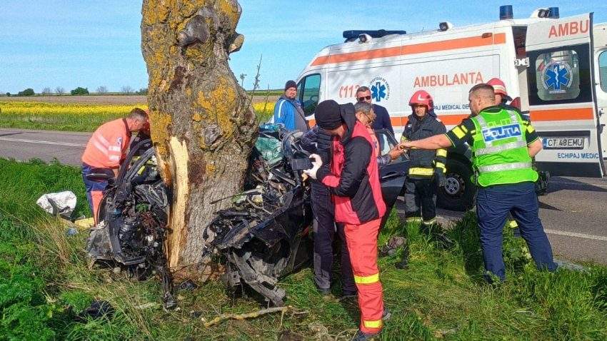 Accident rutier cu o victimă încarcerată, în zona localității Amzacea din județul Constanța