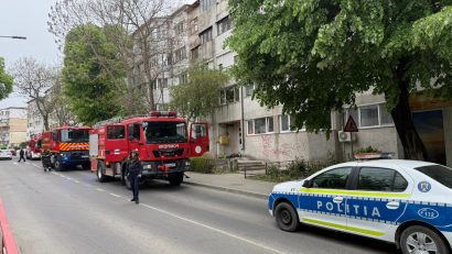 TULCEA: Incendiu într-un apartament din municipiu. O femeie, surprinsă de flăcări, a ajuns la spital | VIDEO