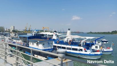 Extrasezon în Delta Dunării: Navrom reduce numărul curselor navale