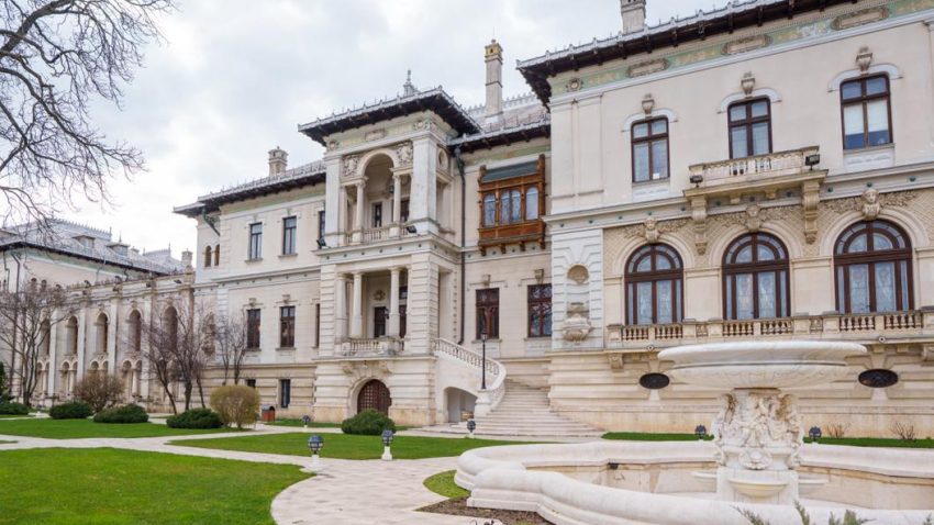 Palatul Cotroceni găzduiește, miercuri, Summitul B9 și al Țărilor Nordice
