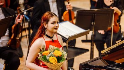 Premiul II și Premiul Special „Flavio Lietti” pentru pianista Inya Cutova, de la Colegiul Național de Arte „Regina Maria” Constanța
