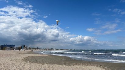 Vremea va fi caldă, dar schimbătoare ca aspect, în Dobrogea și pe litoral