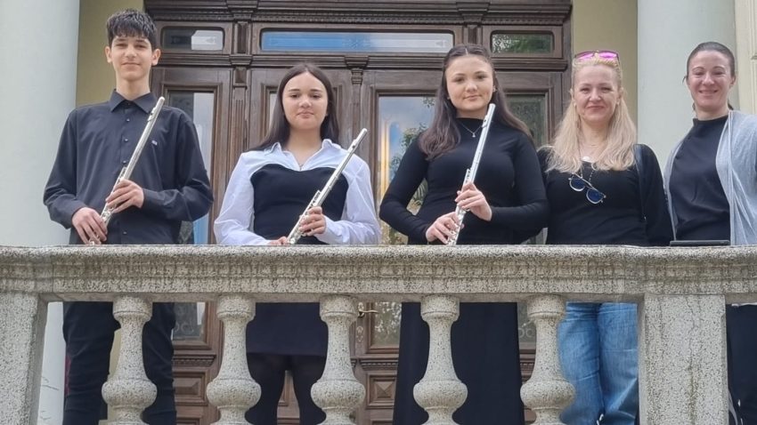 Zeci de premii pentru elevii Colegiului de Arte „Regina Maria” la Concursul „George Georgescu” de la Tulcea