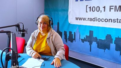 DIALOGURI LA ZI | Despre Constanța sentimentală și oamenii care îi dau identitate, cu poeta Iulia Pană