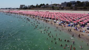 În acest weekend, aproximativ 90 de mii de turiști se află pe litoral