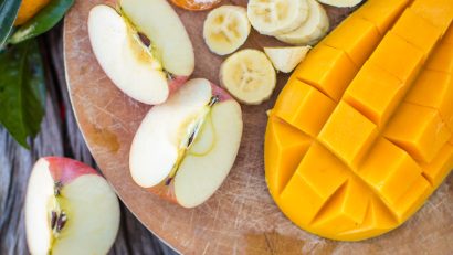 Elevii din județul Constanța vor putea încerca și… mango, pe lângă merele primite la școală