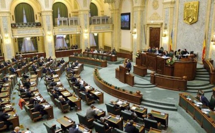 Parlamentul a adoptat noua Lege a integrității cu „amendamentul Fritz”