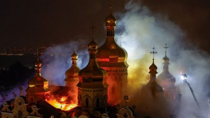 UCRAINA: 9 morți și o catedrală istorică din Kiev în flăcări, după un atac masiv cu rachete și drone rusești