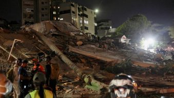 Două cutremure de magnitudine foarte mare au lovit Venezuela, clădiri prăbușite în Caracas