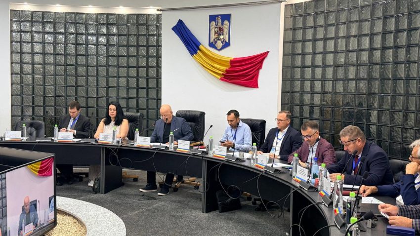 TULCEA – A început forumul ‘Provocări și oportunități în Delta Dunării: dezvoltarea economiei albastre’