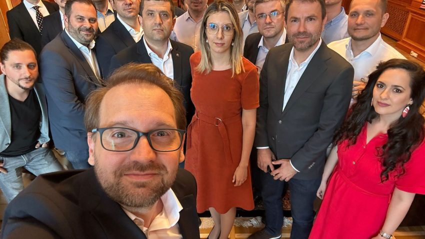 Dominic Fritz: USR tot nu va vota Guvernul Veștea