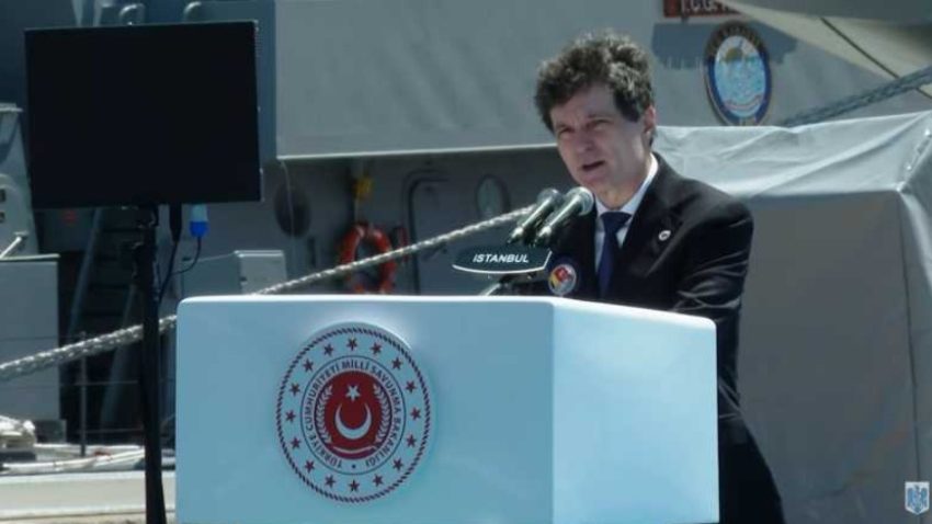 Nicușor Dan: Corveta ‘Contraamiral August Roman’ va întări contribuția României la securitatea regională