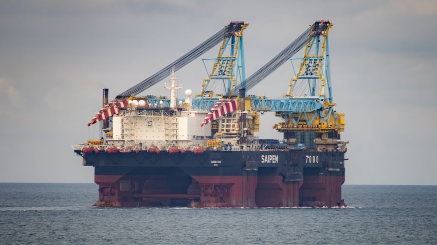 Proiectul Neptun Deep: Un gigant al ingineriei marine ajunge în Marea Neagră
