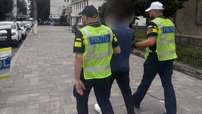 MEDGIDIA: Bărbat reținut, după ce a condus beat și fără permis un vehicul neînmatriculat