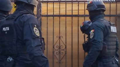 Percheziții în județul Constanța la firmele care vând mașini la mâna a doua
