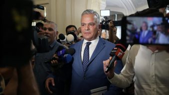 Premierul desemnat a depus la Parlament lista Cabinetului și programul de guvernare