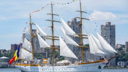 Nava Școală „Mircea” a participat la Parada Velierelor din New York, în cadrul evenimentului SAIL250