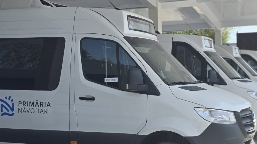 NĂVODARI: Turiștii și locuitorii pot ajunge mai ușor la plajă. Traseul T4 ESTIVAL a fost prelungit