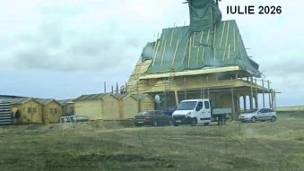 Lucrările continuă la o construcție ilegală din aria naturală protejată Lacul Techirghiol