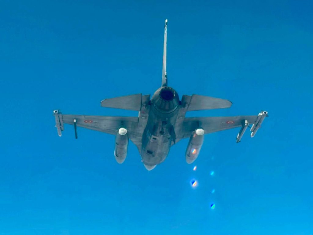 f16 fortele aeriene romane