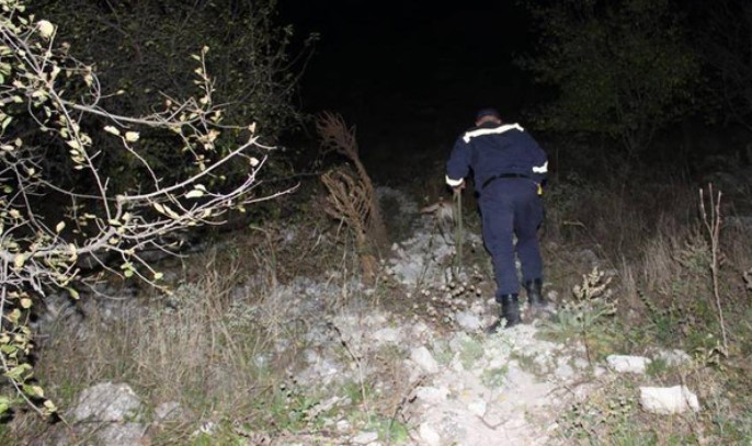 TULCEA: Trei adulți și un copil s-au rătăcit în Munții Măcinului. Au fost căutați 5 ore!