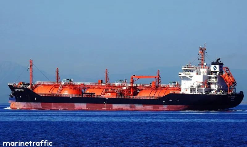 UPDATE: Incendiu la bordul unui petrolier liberian, aflat în Marea Neagră, între Sulina și Sfântu Gheorghe