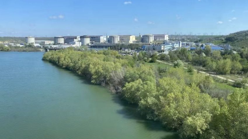Reactorul I Cernavodă este oprit. Debitul Dunării la intrarea în țară a atins o valoare critică