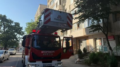 TULCEA: O oală uitată pe foc a mobilizat două autospeciale de stingere și o autoscară