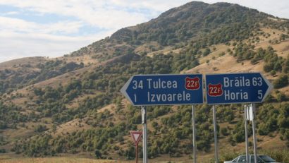 TULCEA: Adolescenţii din comunele Izvoarele şi Horia învaţă să se implice în comunitate