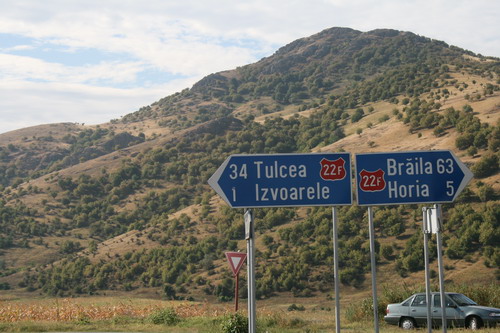 TULCEA: Adolescenţii din comunele Izvoarele şi Horia învaţă să se implice în comunitate