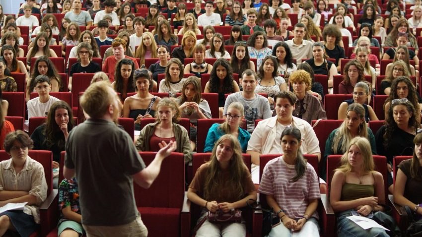 AUDIO | Aproape 400 de tineri voluntari fac parte din cea mai frumoasă poveste culturală a verii – SEAS 2026