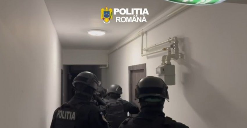 CONSTANȚA: Două persoane reținute pentru că ofereau cazări false pe litoral