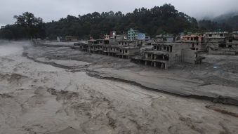 NEPAL: Bilanțul inundațiilor a depășit 900 de decese și 4.200 de dispăruți