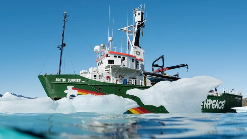 Nava-simbol a organizației Greenpeace revine la Constanța