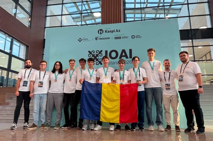 Trei medalii de aur, două de argint și trei de bronz pentru România, la Olimpiada Internațională de Inteligență Artificială – IOAI 2026. Printre medaliații cu aur este și un elev al Colegiului Național „Mircea cel Bătrân” din Constanța