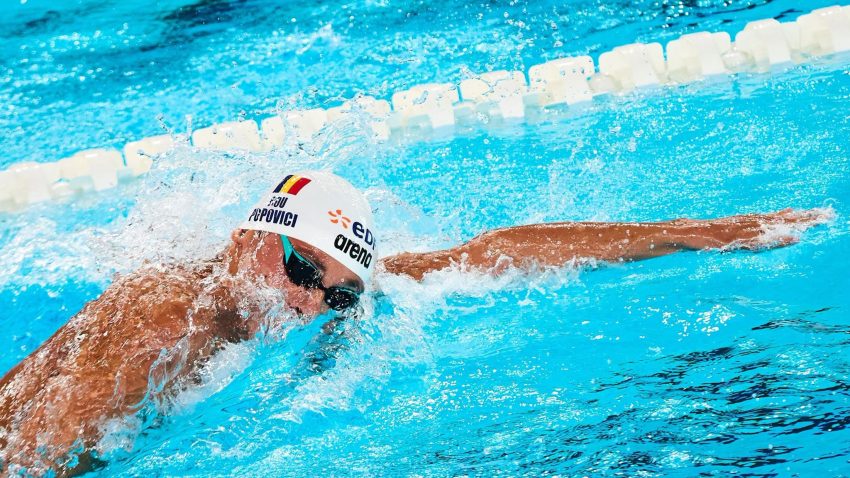 Înot: David Popovici, calificat în finala de la 200 m liber la Europene cu cel mai bun timp