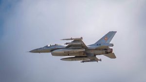 MApN: O aeronavă F-16 din cadrul Forțelor Aeriene Române a distrus drona din zona platformei Neptun Deep