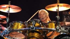 Frank Beard, bateristul formaţiei ZZ Top timp de şase decenii, s-a stins din viață
